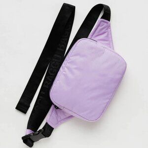 Baggu Puffy Fanny Pack in Dusty Lilac